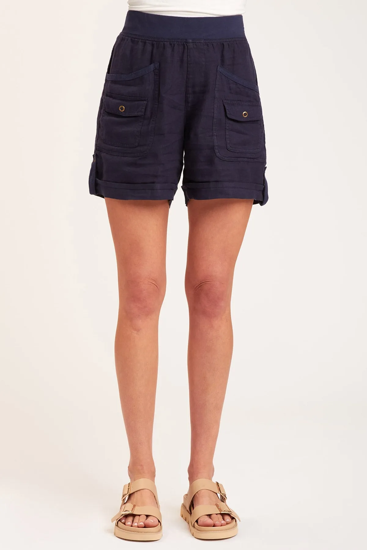 Avie Short