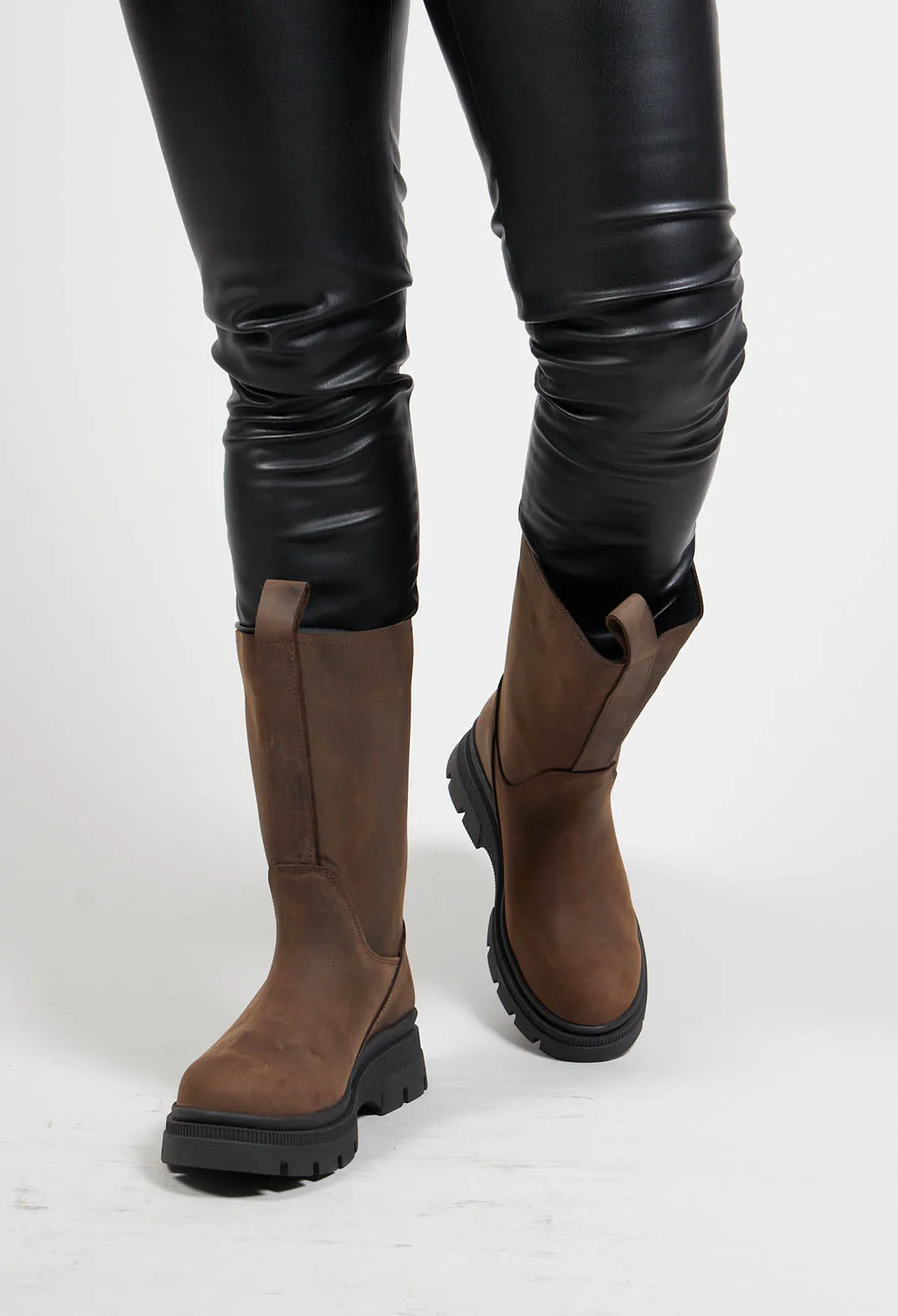 Biker Boots in Chocolate Brown