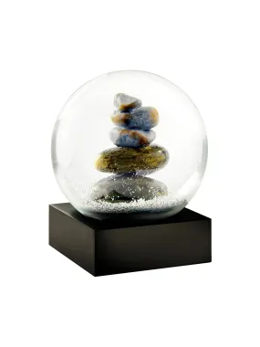 Cairn Snow Globe