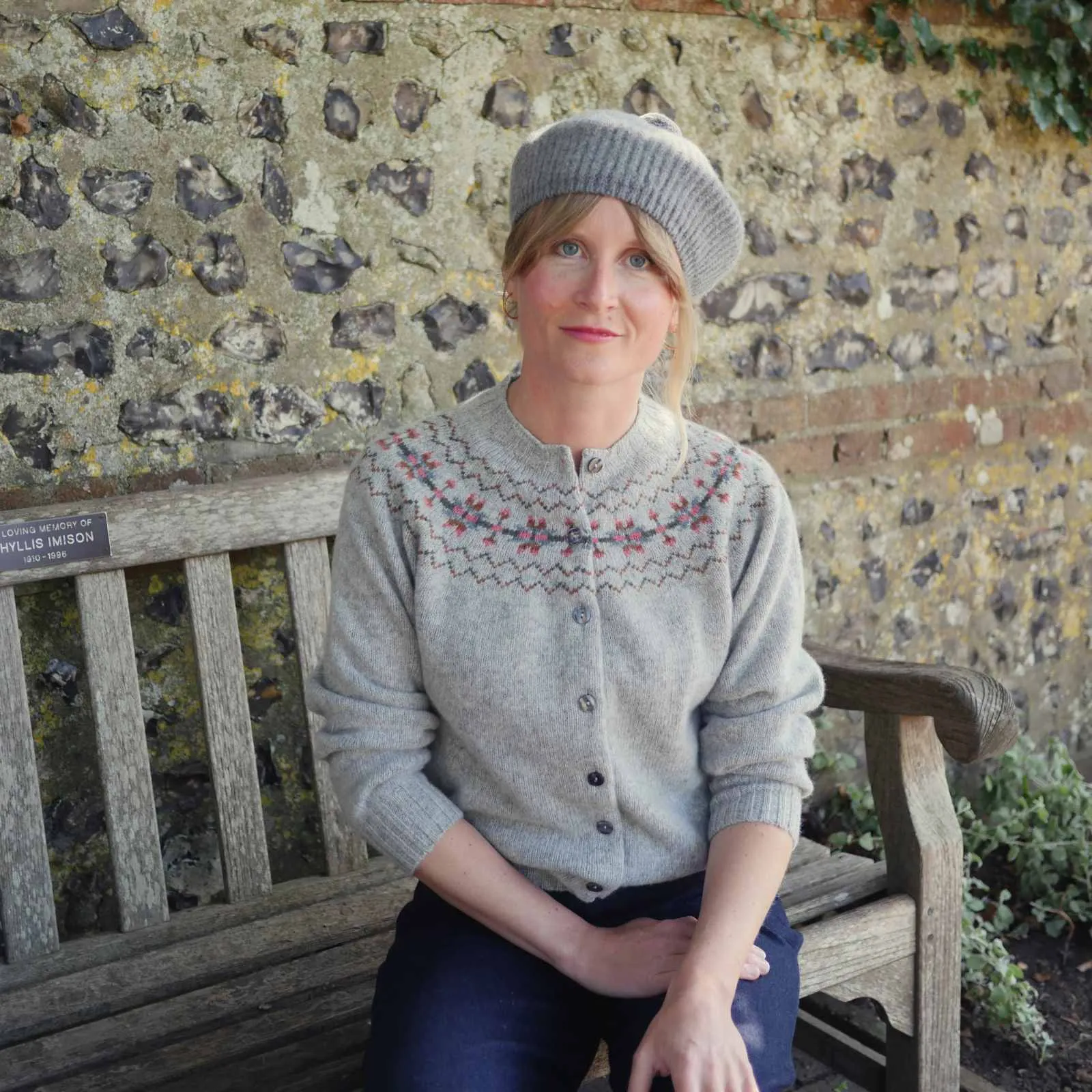 Scottish Beret with Pom Pom